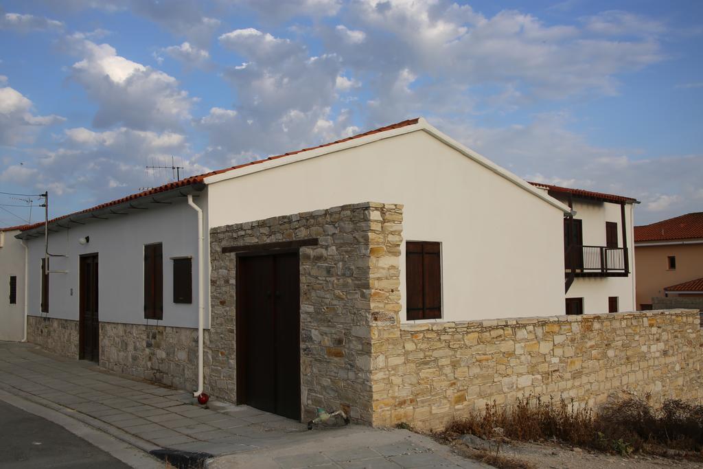 Alaminos Charoullas Traditional Mansionヴィラ エクステリア 写真