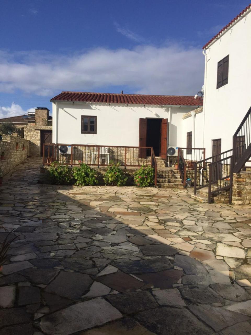 Alaminos Charoullas Traditional Mansionヴィラ エクステリア 写真